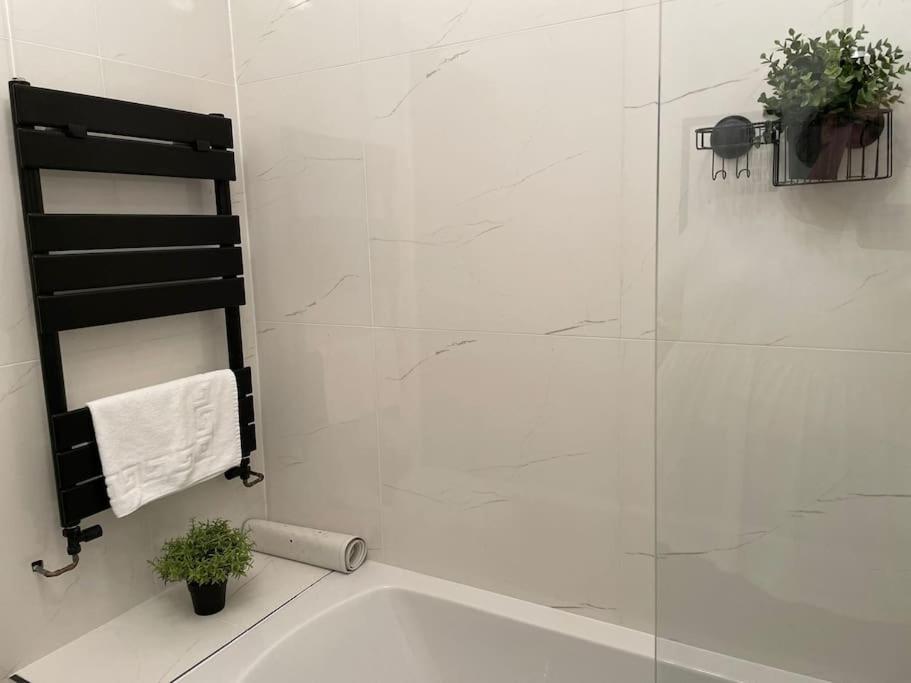 The Marlborough By M-Groupsa Villa Swansea Luaran gambar